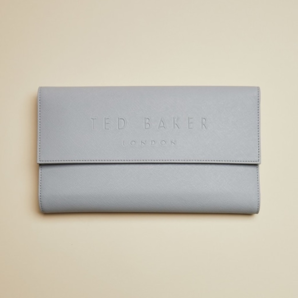 💕NWT Ted Baker Wallet💕